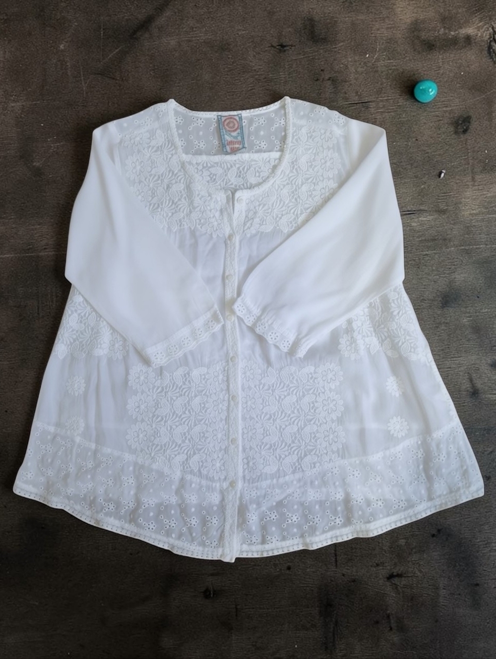 Johnny Was White Eyelet Lace Embroidered Button-Up Blouse Small